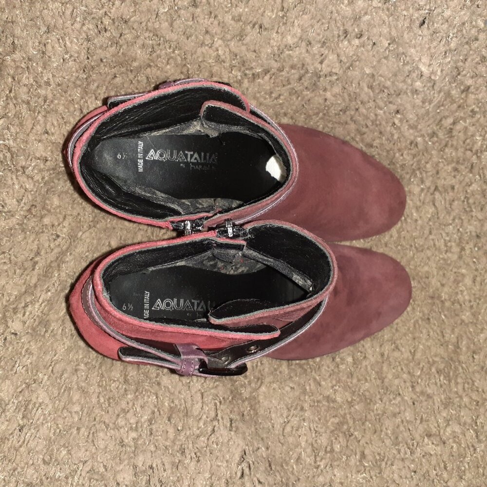 AQUATALIA-Ankle Booties-Colorblock Maroon/Dk Red Suede-Side Zip-Sz 6.5-Excellent - Picture 7 of 8
